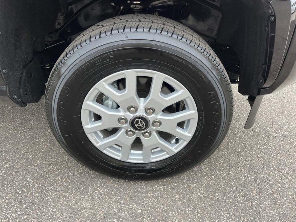 2025 Toyota TACOMA SR5 SR5