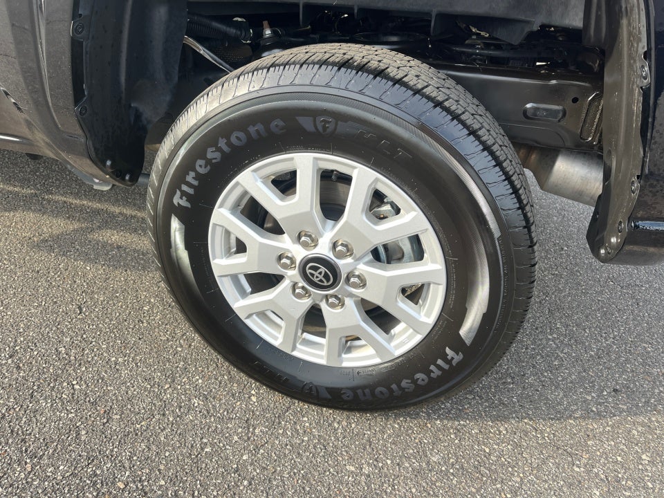 2024 Toyota TACOMA SR5 SR5