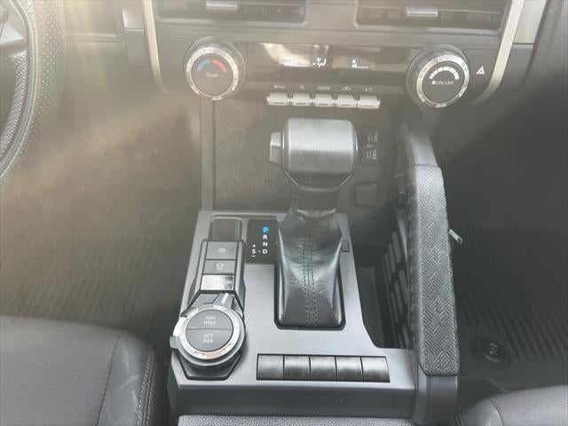 2024 Toyota TACOMA SR5 SR5