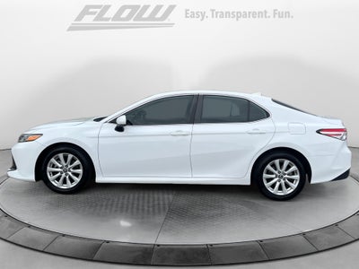 2019 Toyota CAMRY LE