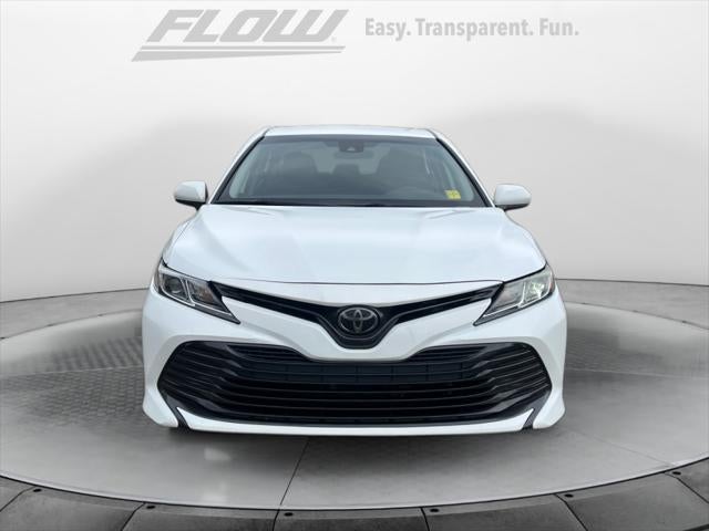 2019 Toyota CAMRY LE