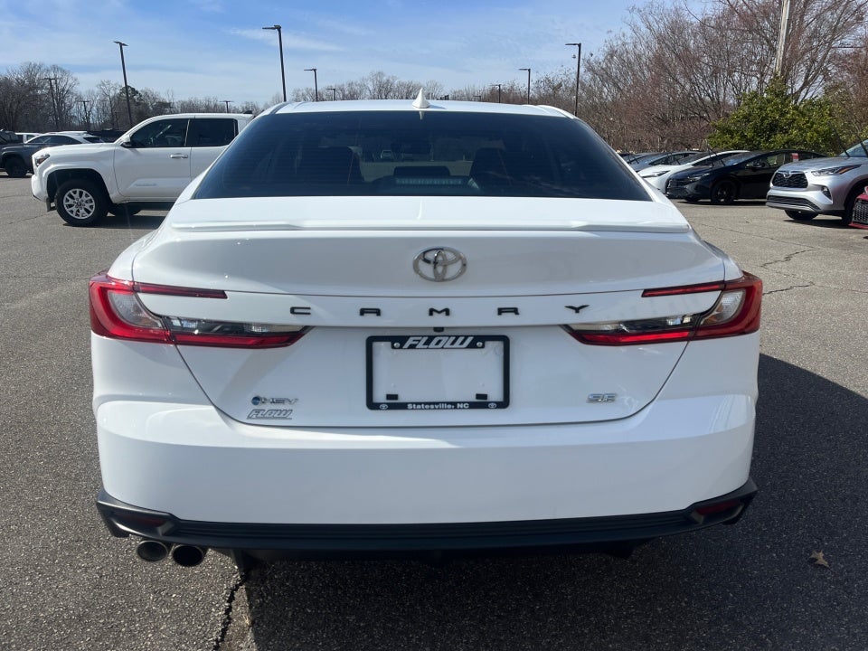 2025 Toyota CAMRY SE