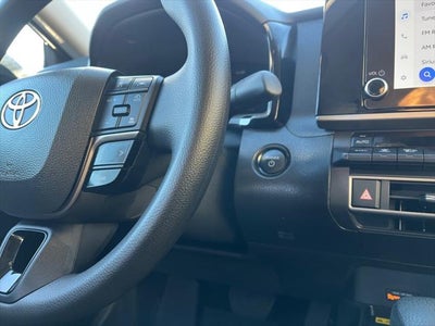 2025 Toyota CAMRY LE