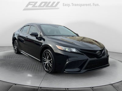 2022 Toyota CAMRY SE