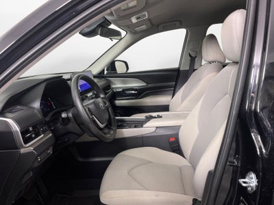 2025 Toyota GRAND HIGHLANDER LE