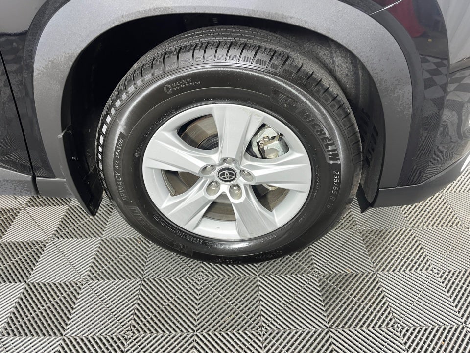 2025 Toyota GRAND HIGHLANDER LE