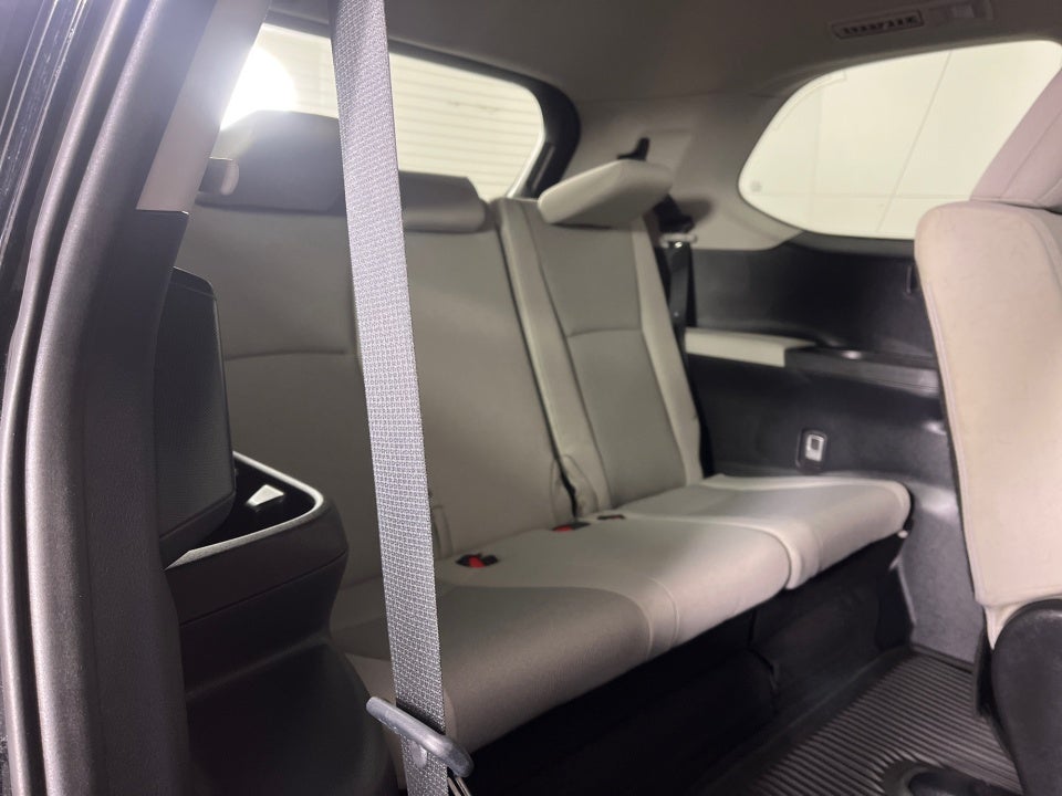 2025 Toyota GRAND HIGHLANDER LE