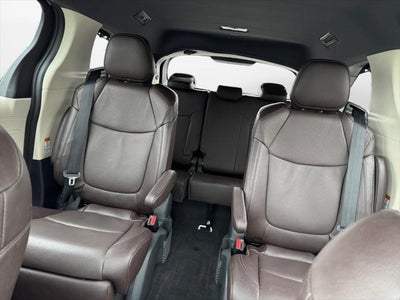 2023 Toyota SIENNA PLATINUM Platinum