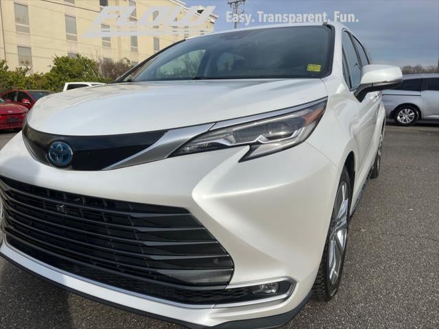2023 Toyota SIENNA PLATINUM Platinum