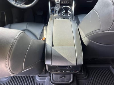 2025 Toyota HIGHLANDER HEV XLE