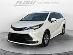 2025 Toyota SIENNA XLE XLE 8 Passenger