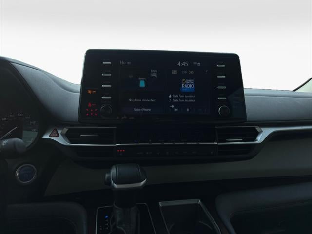 2024 Toyota SIENNA XLE XLE