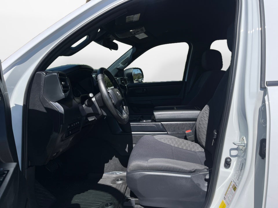 2026 Toyota TUNDRA 4X4 SR CrewMax 5.5' Bed