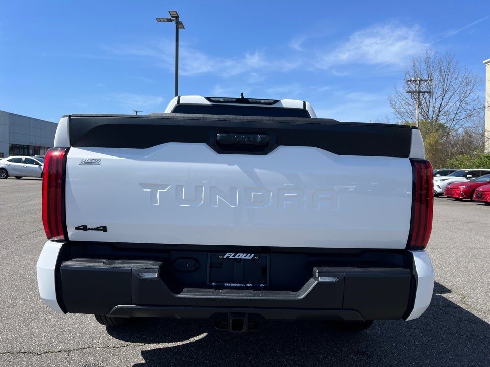 2026 Toyota TUNDRA 4X4 SR CrewMax 5.5' Bed