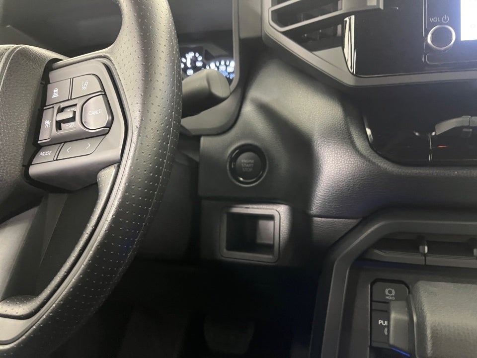 2026 Toyota TUNDRA 4X4 SR CrewMax 5.5' Bed