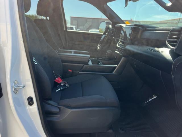 2026 Toyota TUNDRA 4X4 SR CrewMax 5.5' Bed