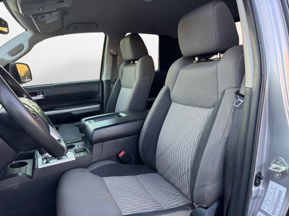 2016 Toyota TUNDRA 4X2 SR5 5.7L V8