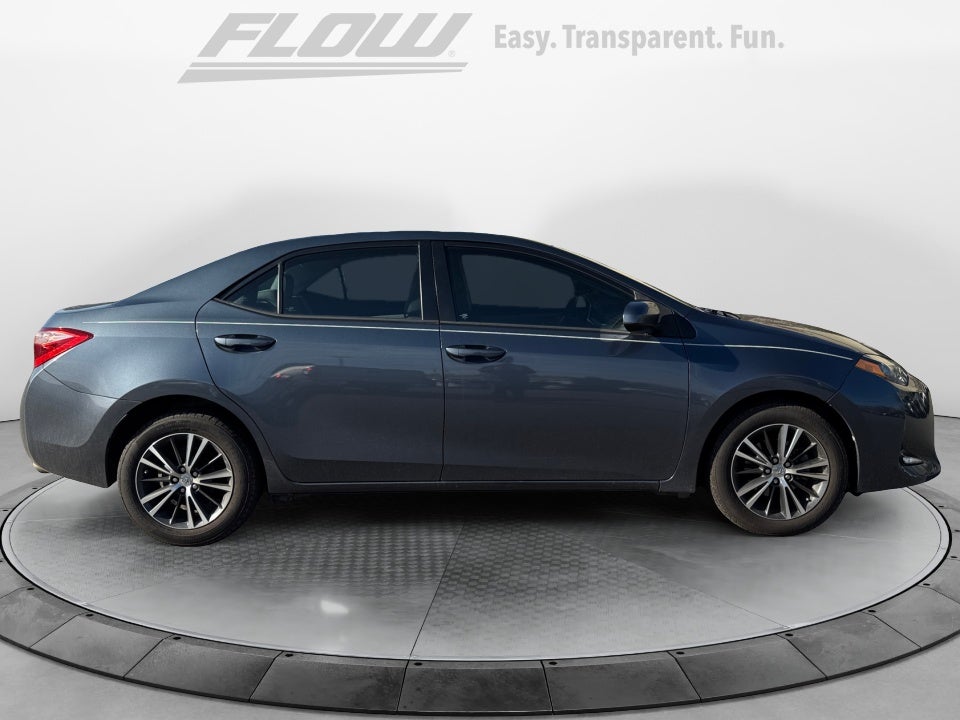 2017 Toyota COROLLA LE