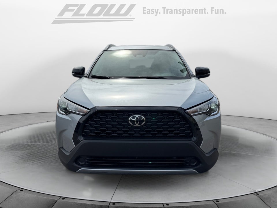 2025 Toyota Corolla Cross LE