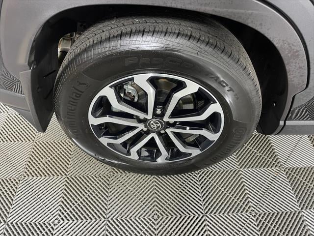 2025 Toyota COROLLA CROSS HV SE