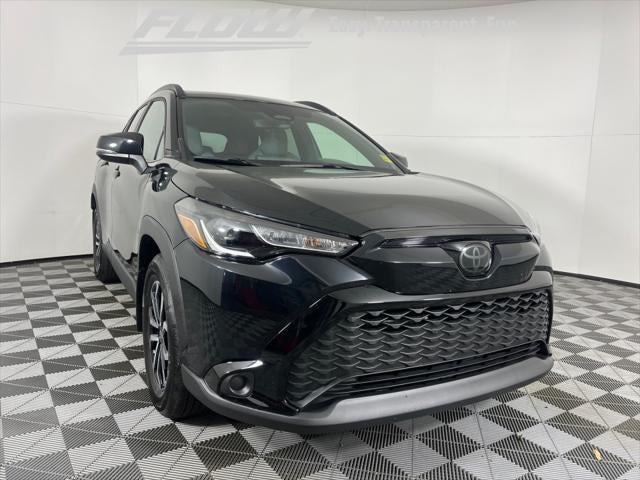 2025 Toyota COROLLA CROSS HV SE