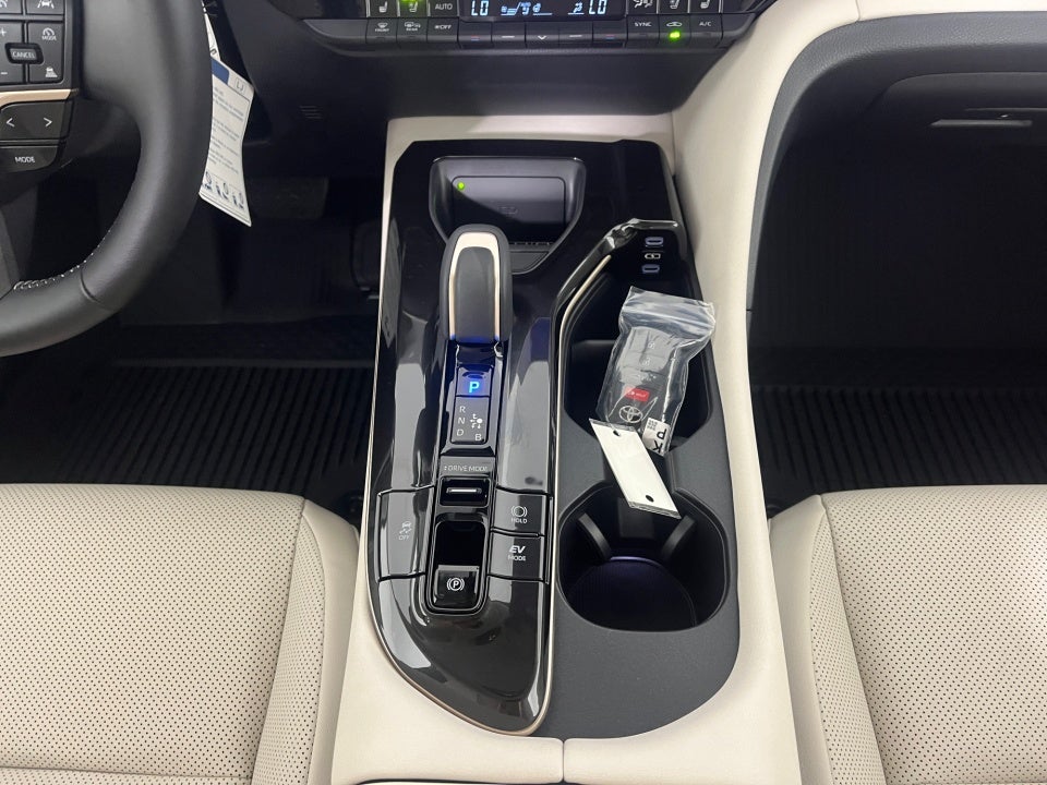 2026 Toyota CROWN Limited