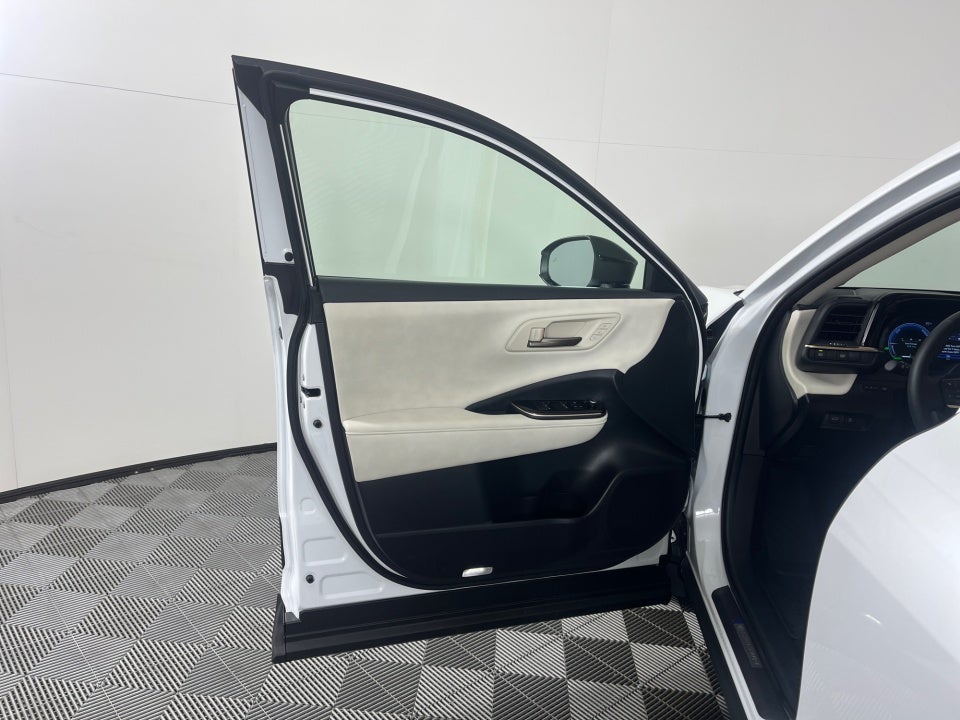 2026 Toyota CROWN Limited