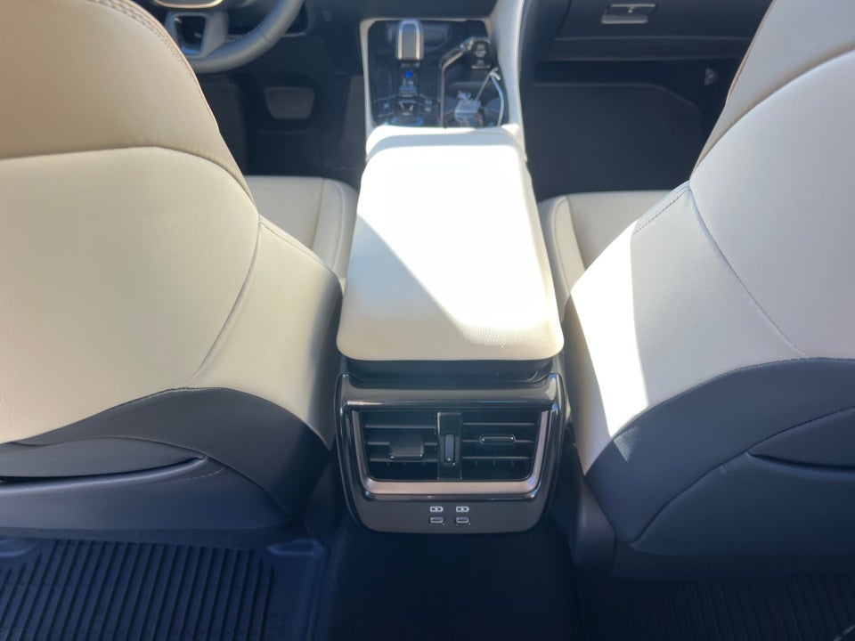 2026 Toyota CROWN Limited