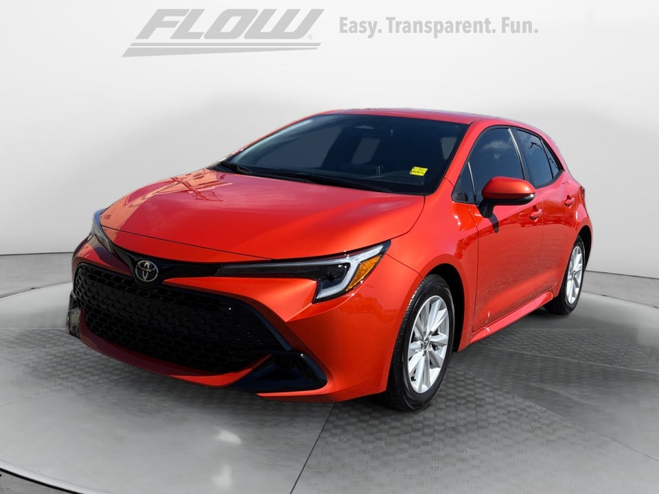 2025 Toyota COROLLA HATCHBACK SE