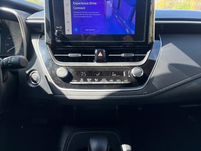 2025 Toyota COROLLA HATCHBACK SE