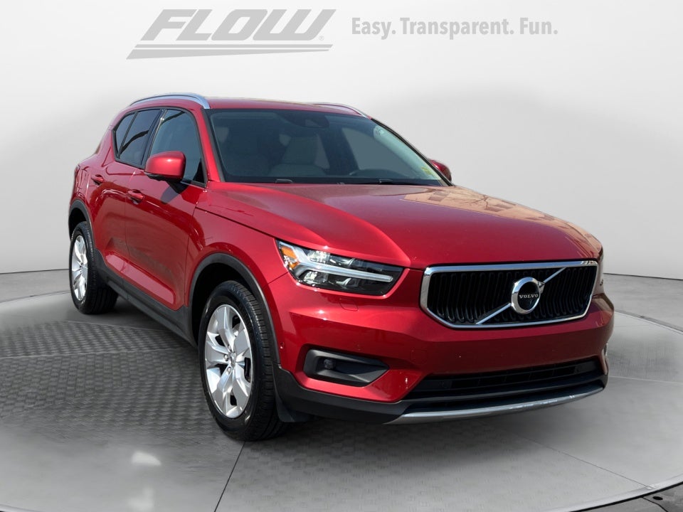 2019 Volvo XC40 T4 Momentum