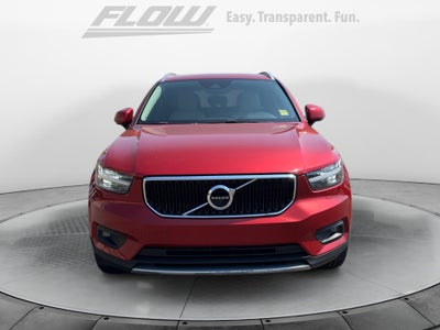 2019 Volvo XC40 T4 Momentum