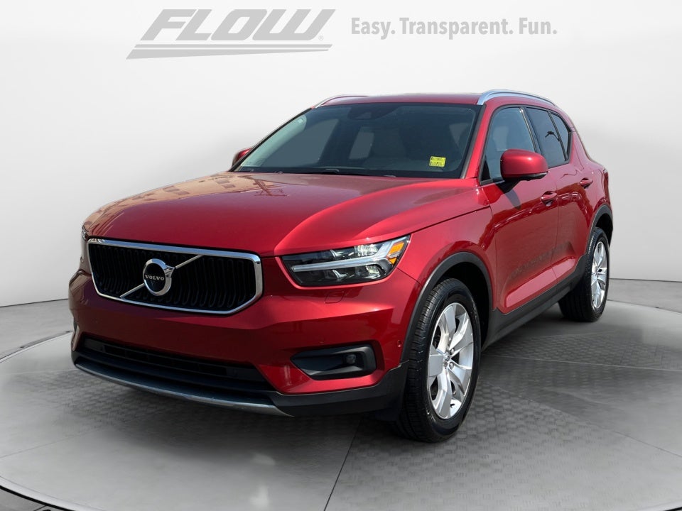 2019 Volvo XC40 T4 Momentum