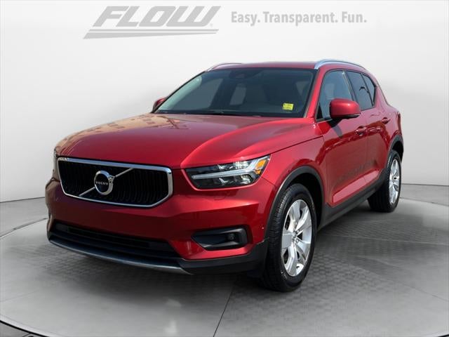 2019 Volvo XC40 T4 Momentum