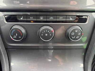 2017 Volkswagen Golf Alltrack TSI S