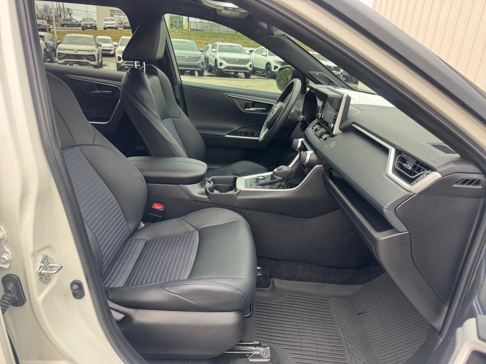 2021 Toyota RAV4 Hybrid XSE