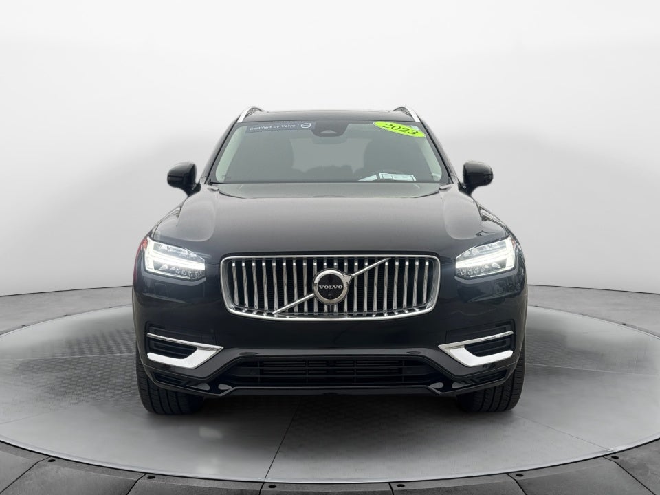 2023 Volvo XC90 Recharge Plug-In Hybrid T8 Plus Bright Theme 7-Seater