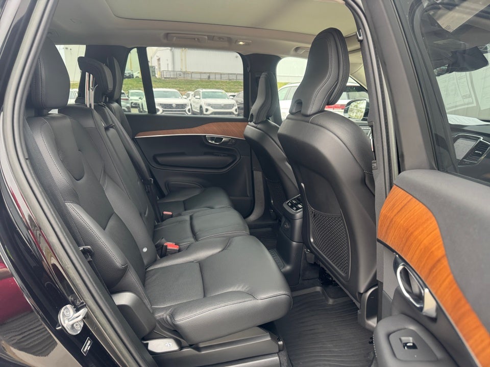 2023 Volvo XC90 Recharge Plug-In Hybrid T8 Plus Bright Theme 7-Seater