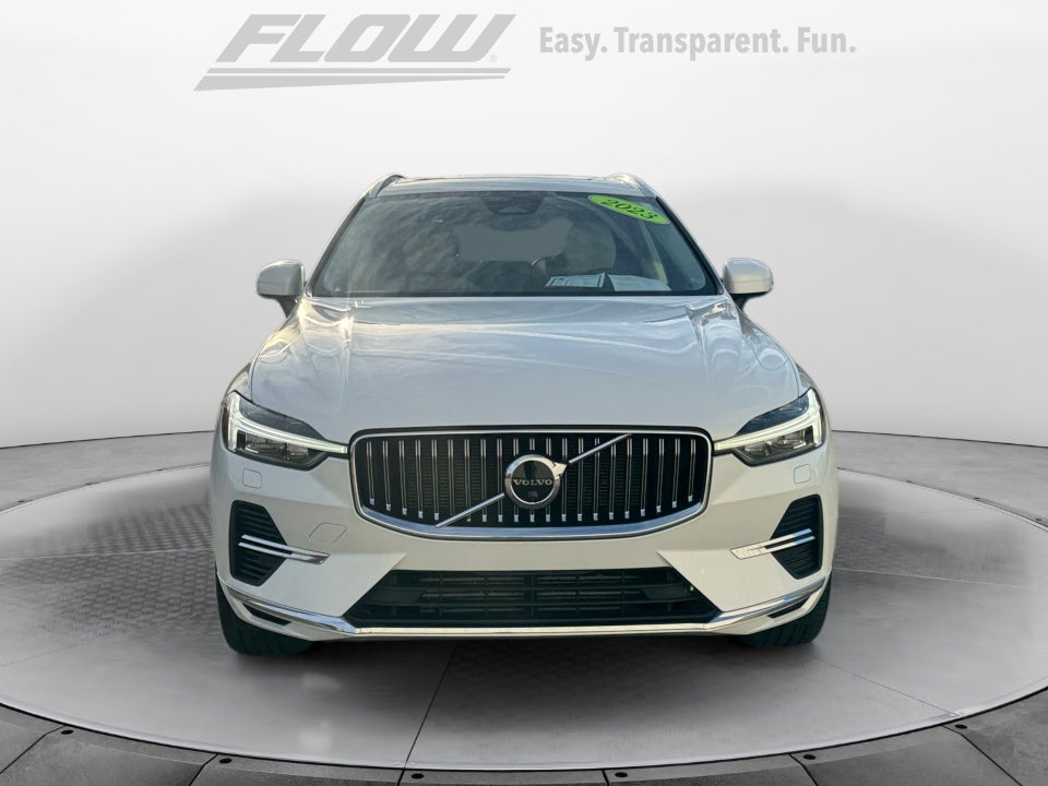 2023 Volvo XC60 Recharge Plug-In Hybrid T8 Plus Bright Theme