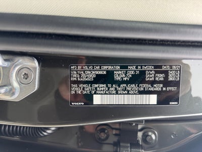 2022 Volvo XC60 B5 Momentum