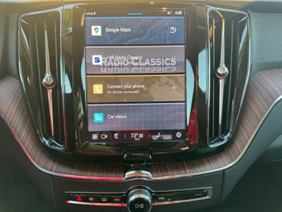 2024 Volvo XC60 B5 Plus Dark Theme