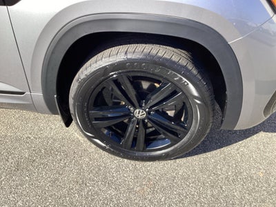2023 Volkswagen Atlas Cross Sport 3.6L V6 SEL R-Line Black