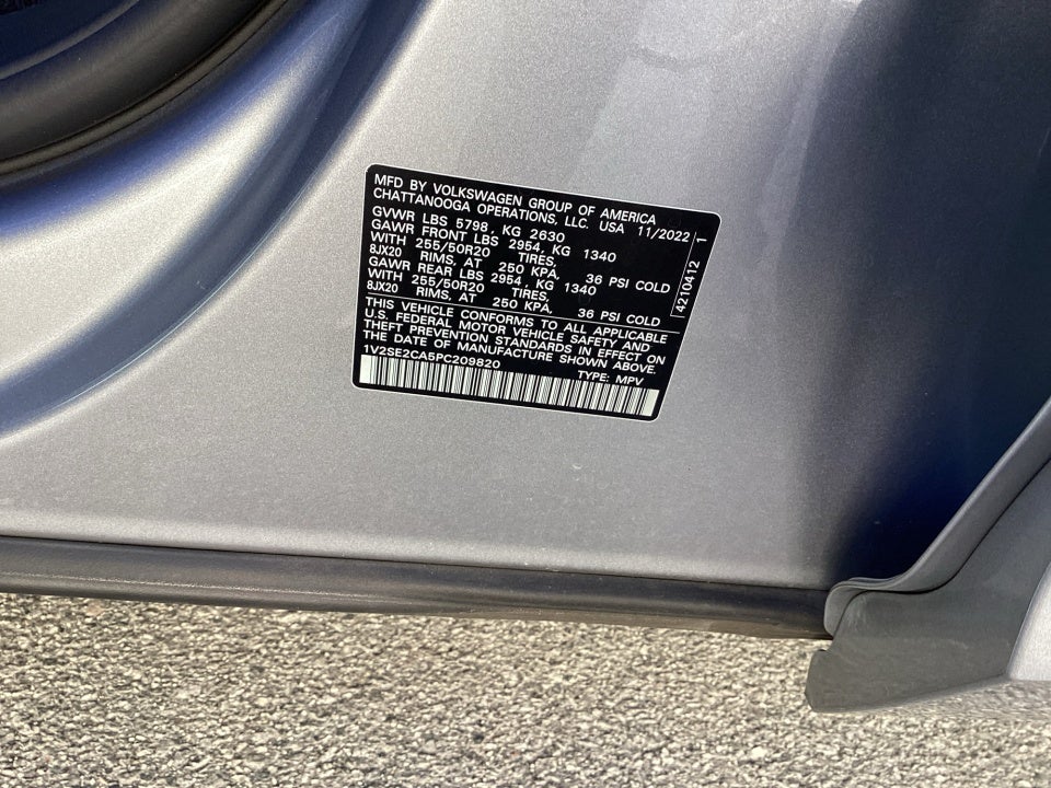 2023 Volkswagen Atlas Cross Sport 3.6L V6 SEL R-Line Black