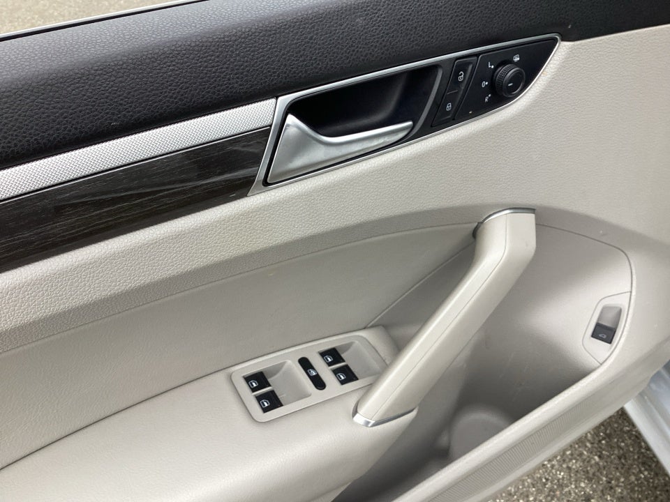 2018 Volkswagen Passat 2.0T SE