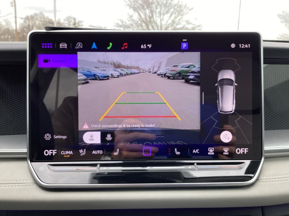 2025 Volkswagen Tiguan 2.0T SE