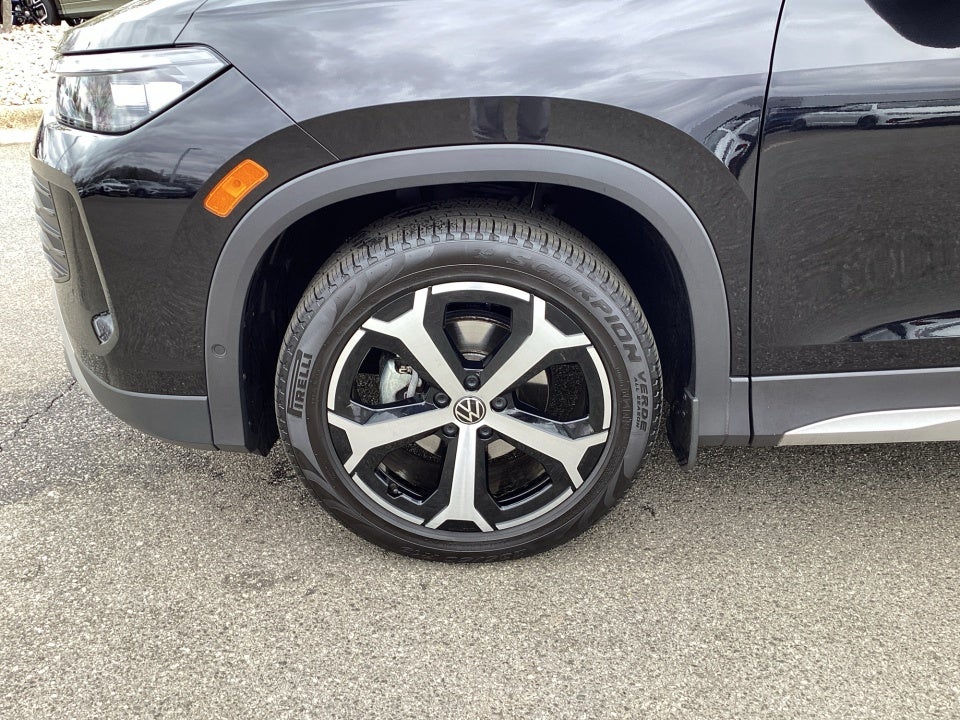 2025 Volkswagen Tiguan 2.0T SE