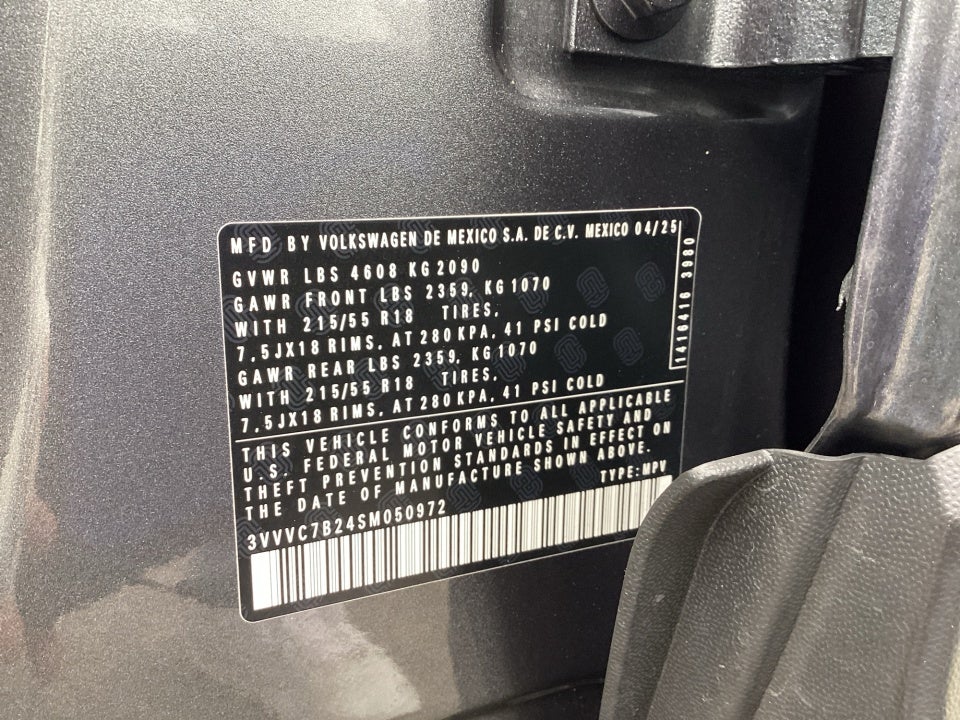 2025 Volkswagen Taos 1.5T SE