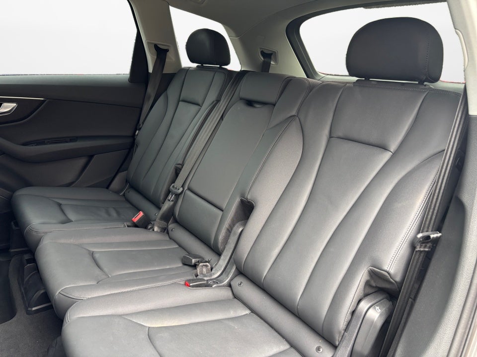 2023 Audi Q7 Premium 55 TFSI quattro Tiptronic