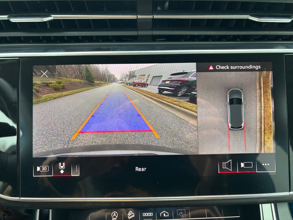 2023 Audi Q7 Premium 55 TFSI quattro Tiptronic