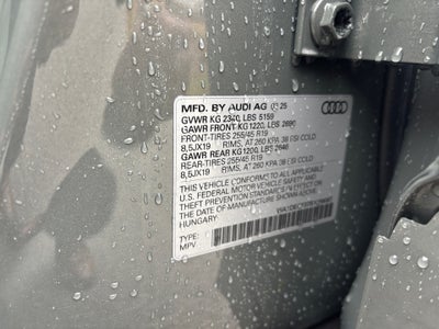 2025 Audi Q3 Premium 45 TFSI S line quattro Tiptronic